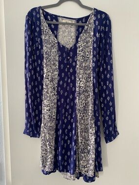 O'Neill Navy and White Floral Panel Tunic